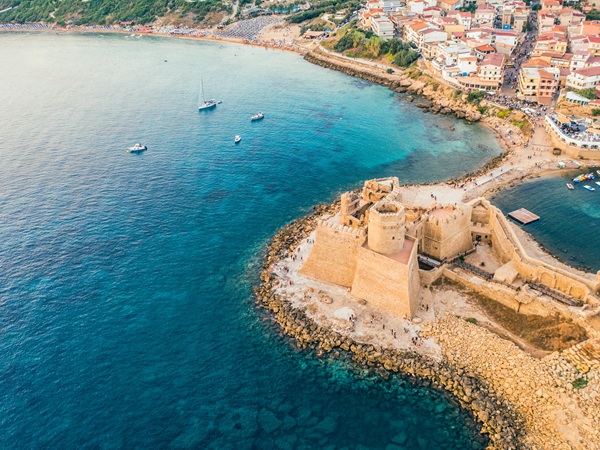 Un viaggio tra storia, mare e cultura