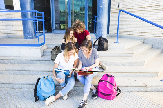 Organizziamo gite scolastiche su misura.